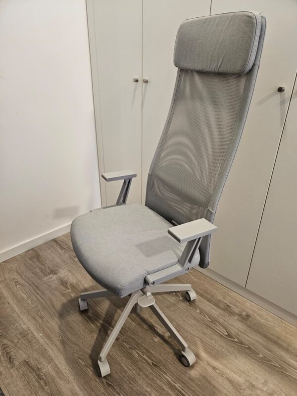 Reposabrazos silla Markus Ikea